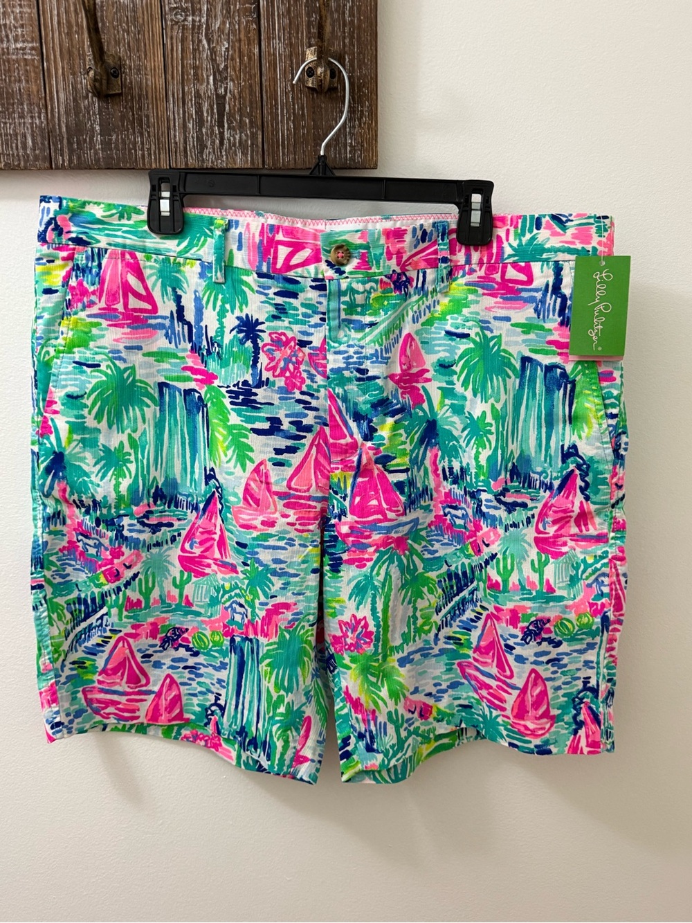 NWT Lilly Pulitzer Mens Beaumont Short Salt In The Air Size 38